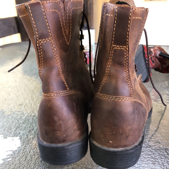 🚨B2G1 ARIAT Brown Leather Ankle Booties - Picture 5 of 12